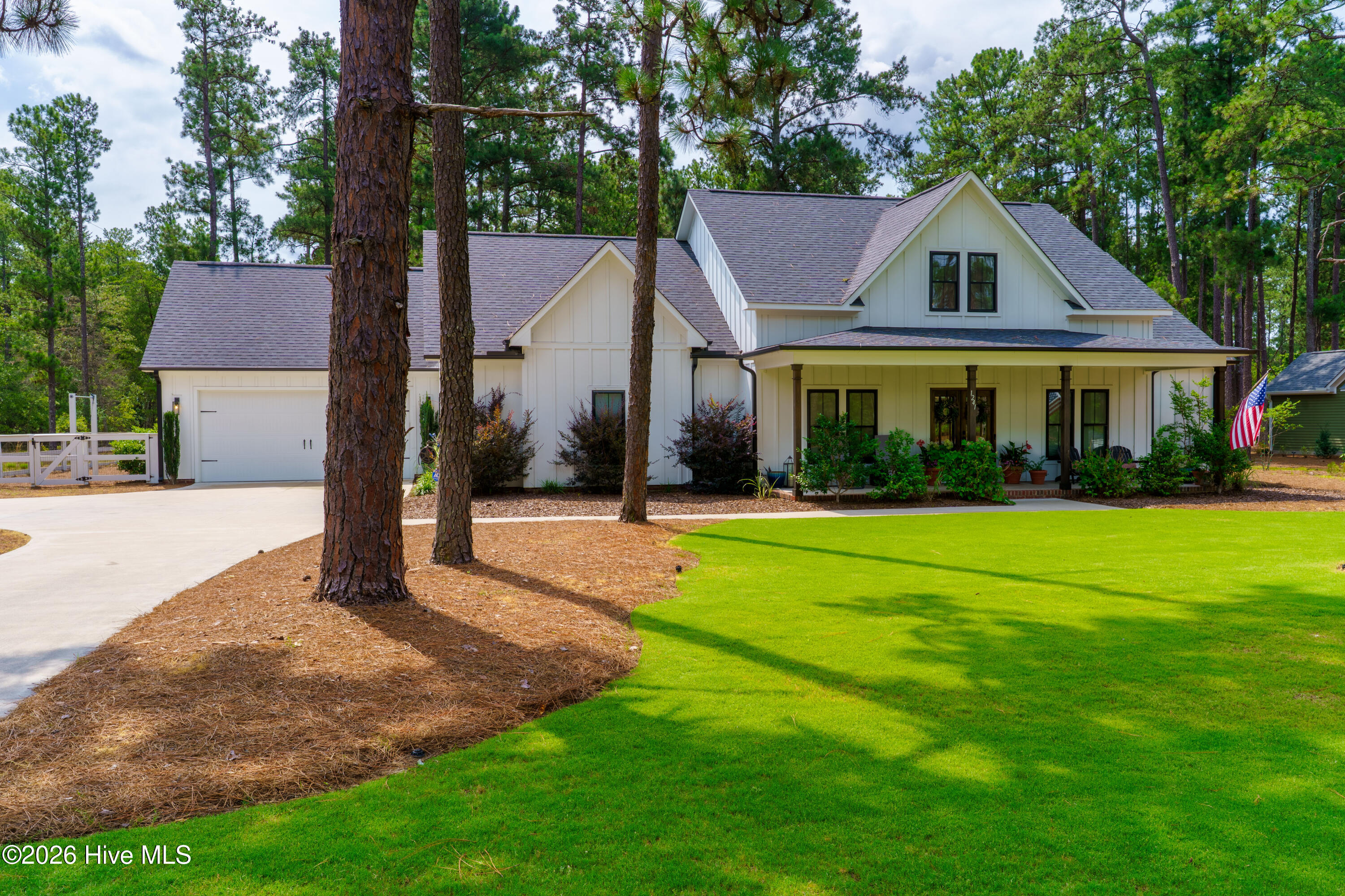 1241 Linden Road Aberdeen, NC 28315 - Photo 1 of 46