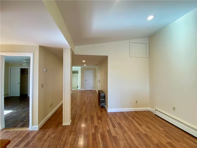 $2,600 | 16 Clearview Avenue, Unit B, Portsmouth, RI 02871