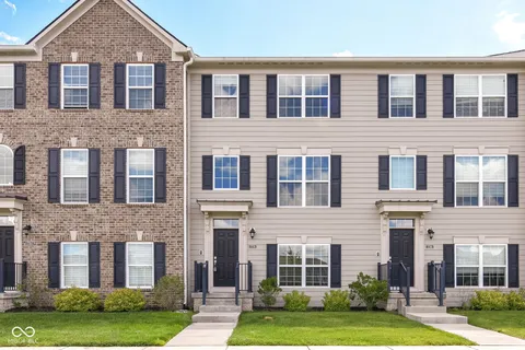 $325,000 | 17276 Henslow Drive, Westfield, IN 46074