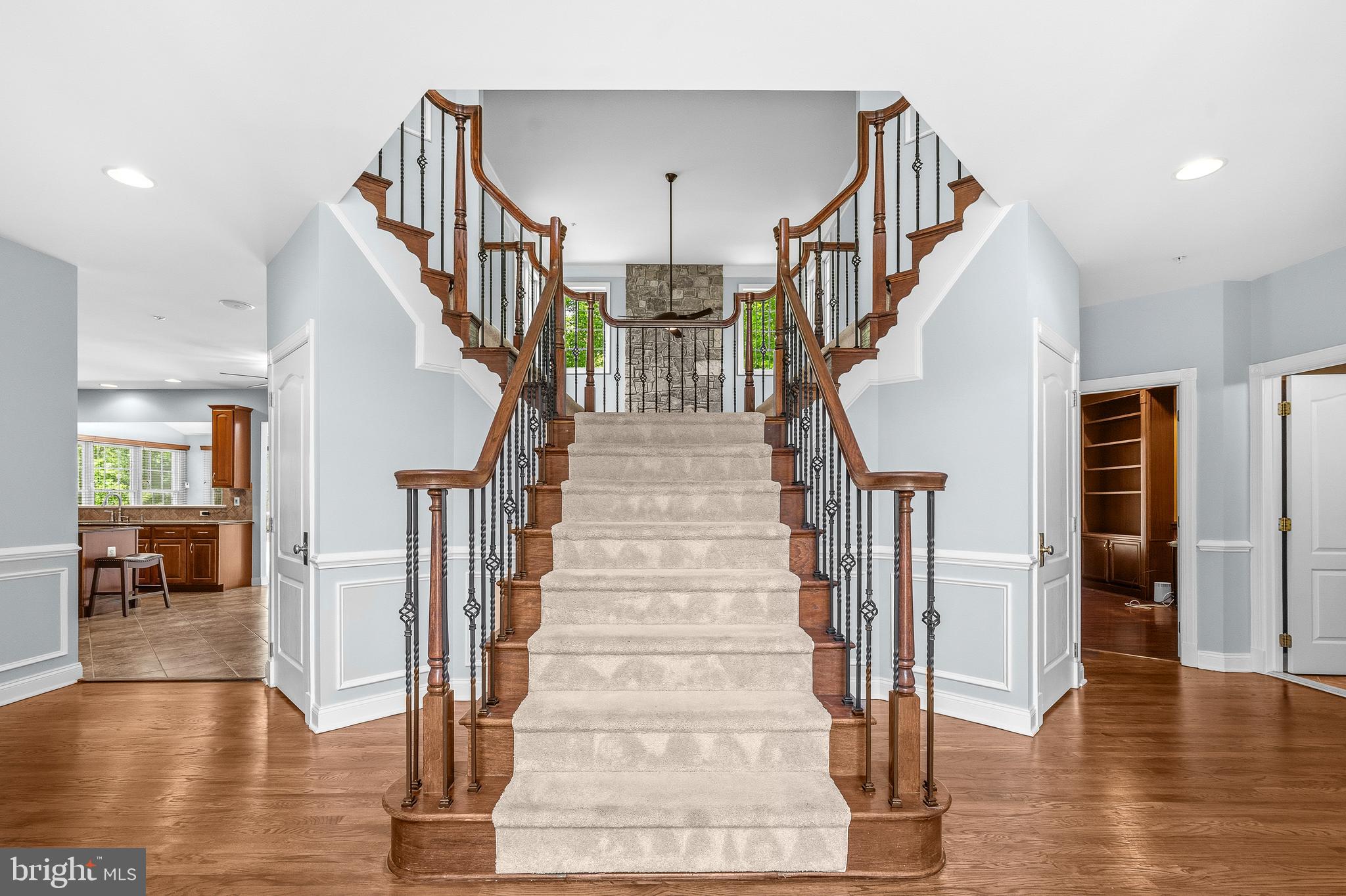 8302 Condy Court Clinton, MD 20735 - Photo 8 of 72