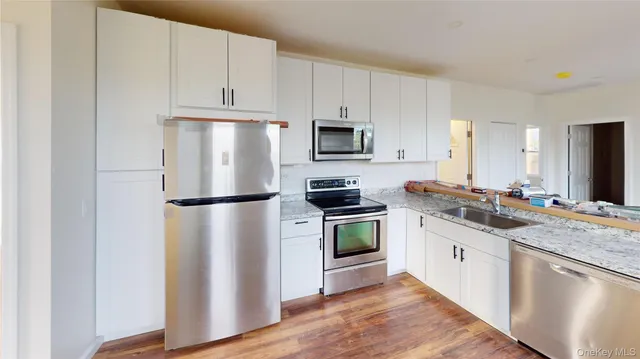 $4,100 | 24 5th Street, Unit 2, New Rochelle, NY 10801