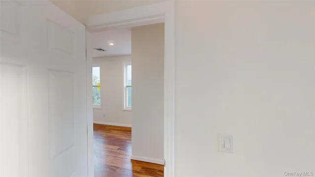 $4,100 | 24 5th Street, Unit 2, New Rochelle, NY 10801