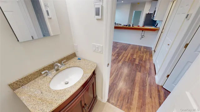 $4,100 | 24 5th Street, Unit 2, New Rochelle, NY 10801