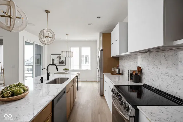 $388,000 | 17443 Carrier Drive, Westfield, IN 46074