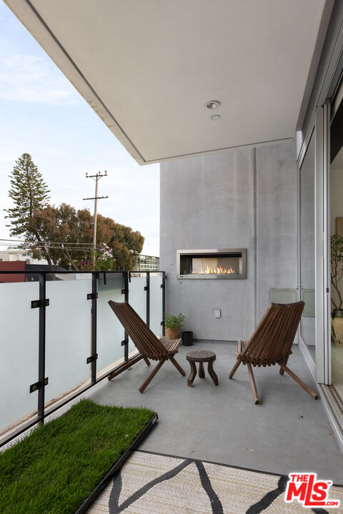 351 Sunset Avenue, Unit 5 Venice, CA 90291 - Photo 13 of 29