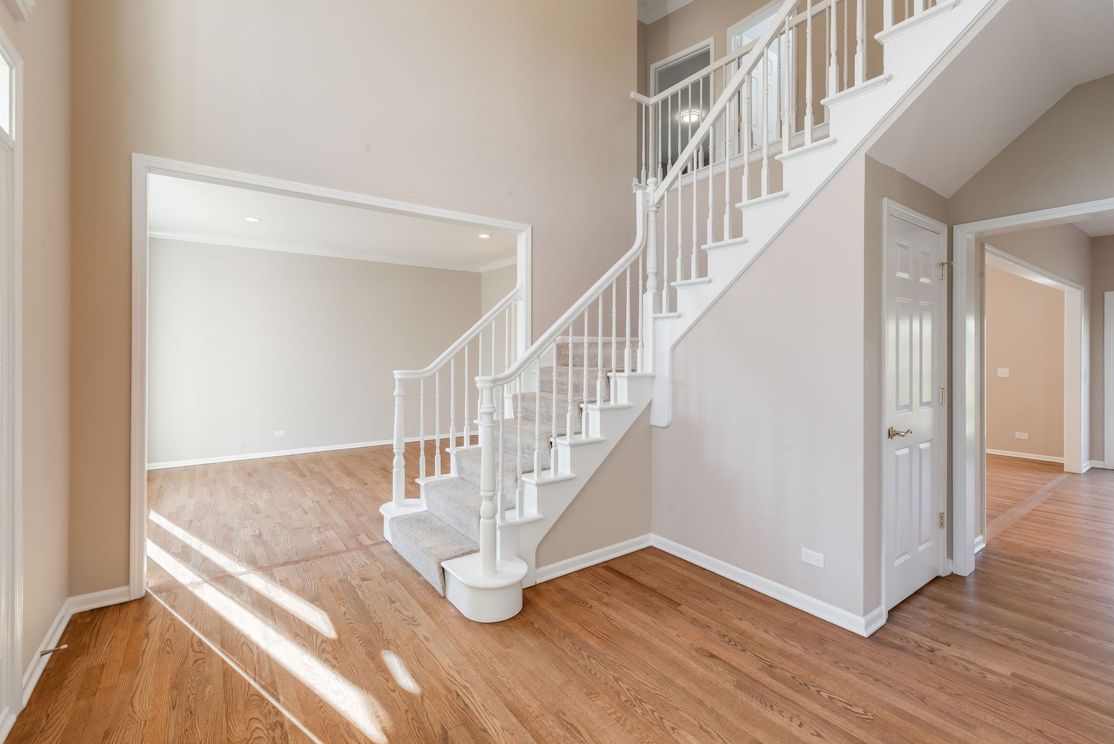 2147 Fargo Boulevard Geneva, IL 60134 - Photo 2 of 27 a view of entryway and hall with wooden floor