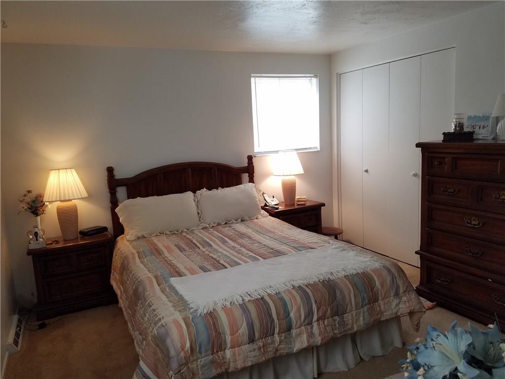 255 Gass Road Pittsburgh, PA 15229 - Photo 10 of 25 Gallery Image 10