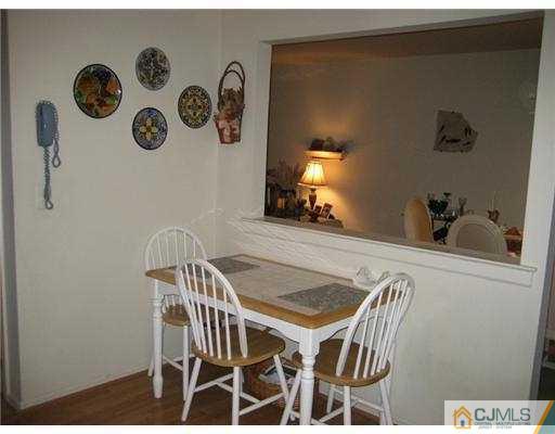 3304 Stonehedge Road Edison, NJ 08820 - Photo 10 of 10 Gallery Image 10