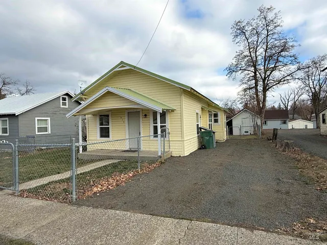 $195,000 | 415 North State Street, Grangeville, ID 83530