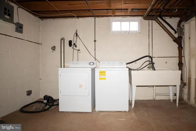 $2,850 | 1015 Marleigh Circle, Towson, MD 21204