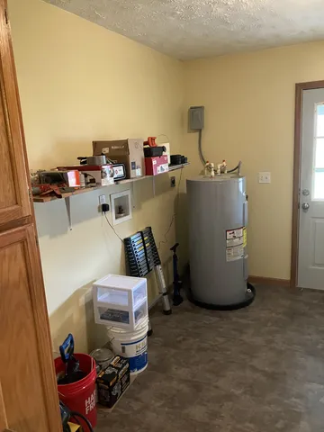 $269,000 | 188 65th Avenue, Palmer, TN 37365