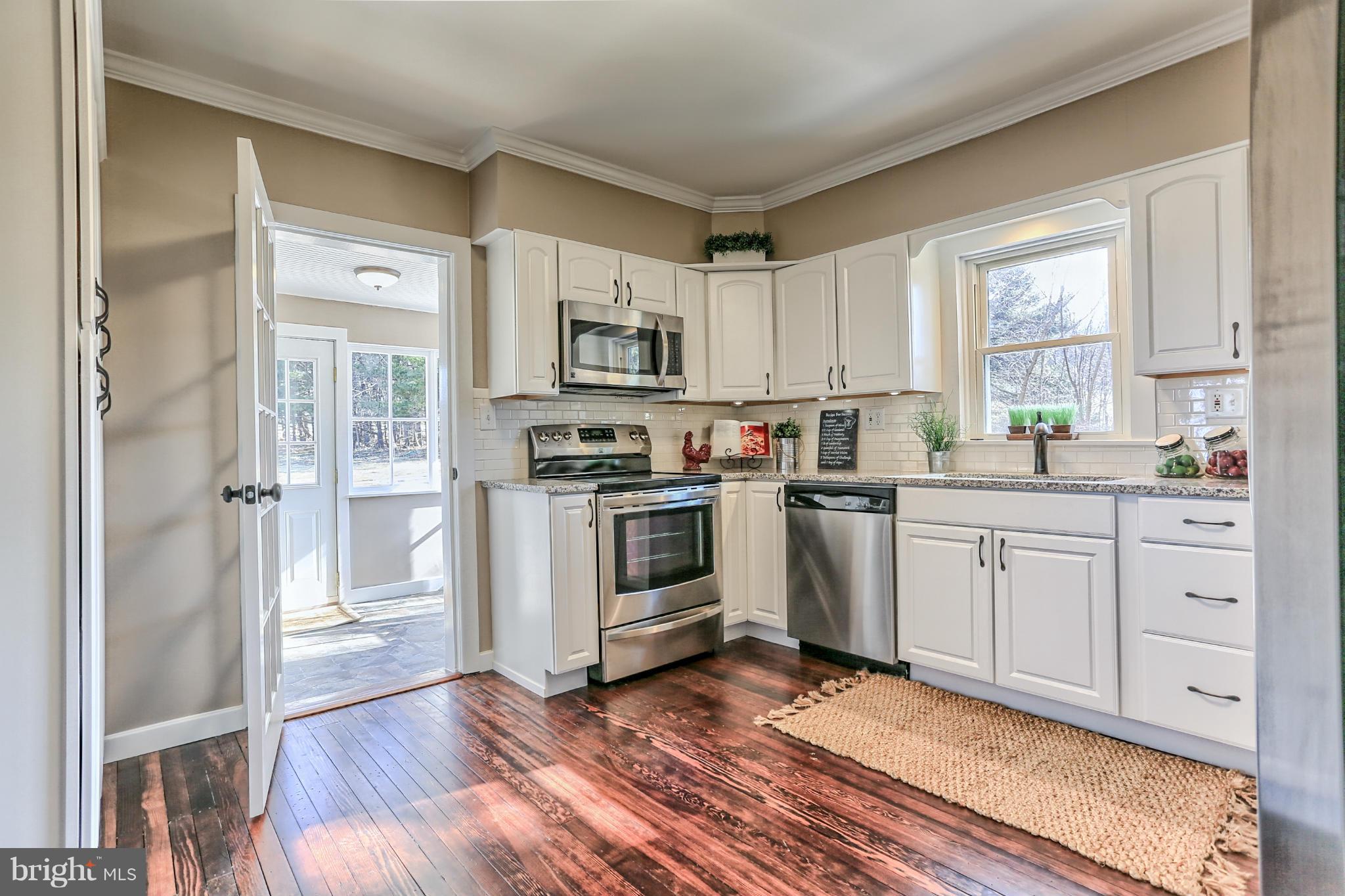 6524 Gilardi Road Boonsboro, MD 21713 - Photo 7 of 30 Kitchen