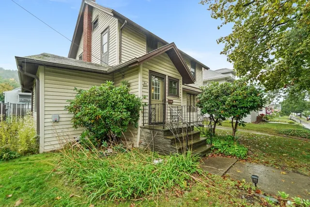 $197,000 | 512 Paden Street, Unit 3, Endicott, NY 13760