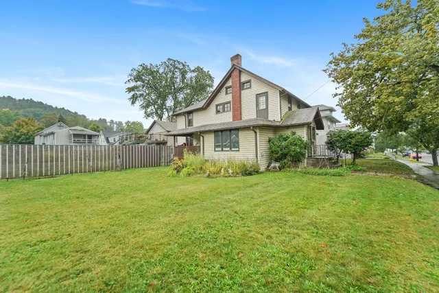 $197,000 | 512 Paden Street, Unit 3, Endicott, NY 13760