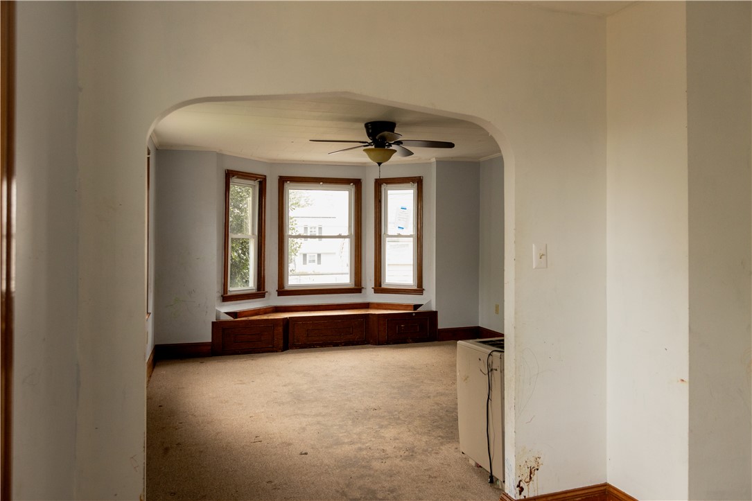 518 Snell Street Fall River, MA 02721 - Photo 5 of 22