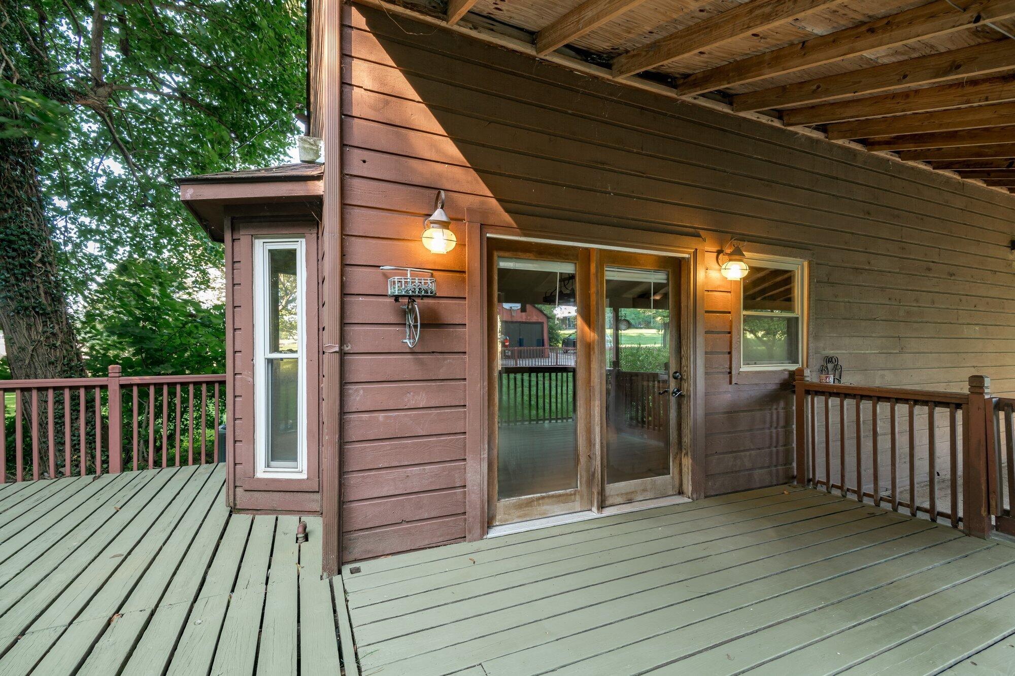 3647 Winchester Road Lexington, KY 40509 - Photo 25 of 35 027-3647_winchester_rd_8_9_22-highrez.jp