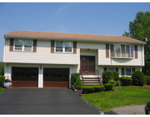 21 Old Farm Road Randolph, MA 02368 - Photo 2 of 9 Gallery Image 2