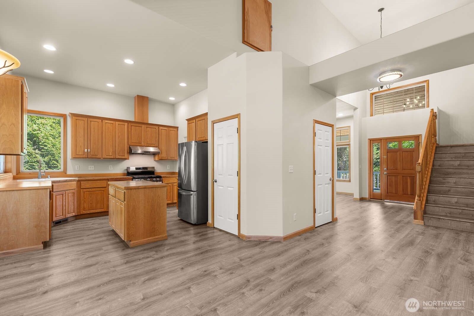 9926 Southwest 184th Way Vashon, WA 98070 - Photo 11 of 40