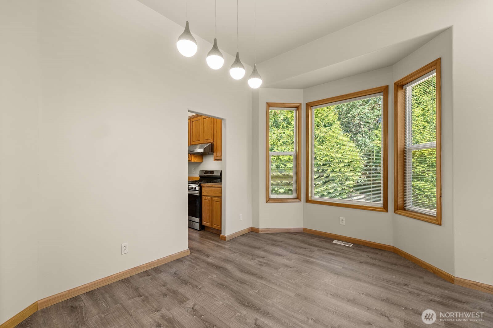 9926 Southwest 184th Way Vashon, WA 98070 - Photo 9 of 40