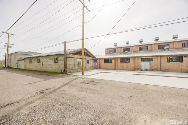 $18,280 | 240 7th Street, Elko, NV 89801