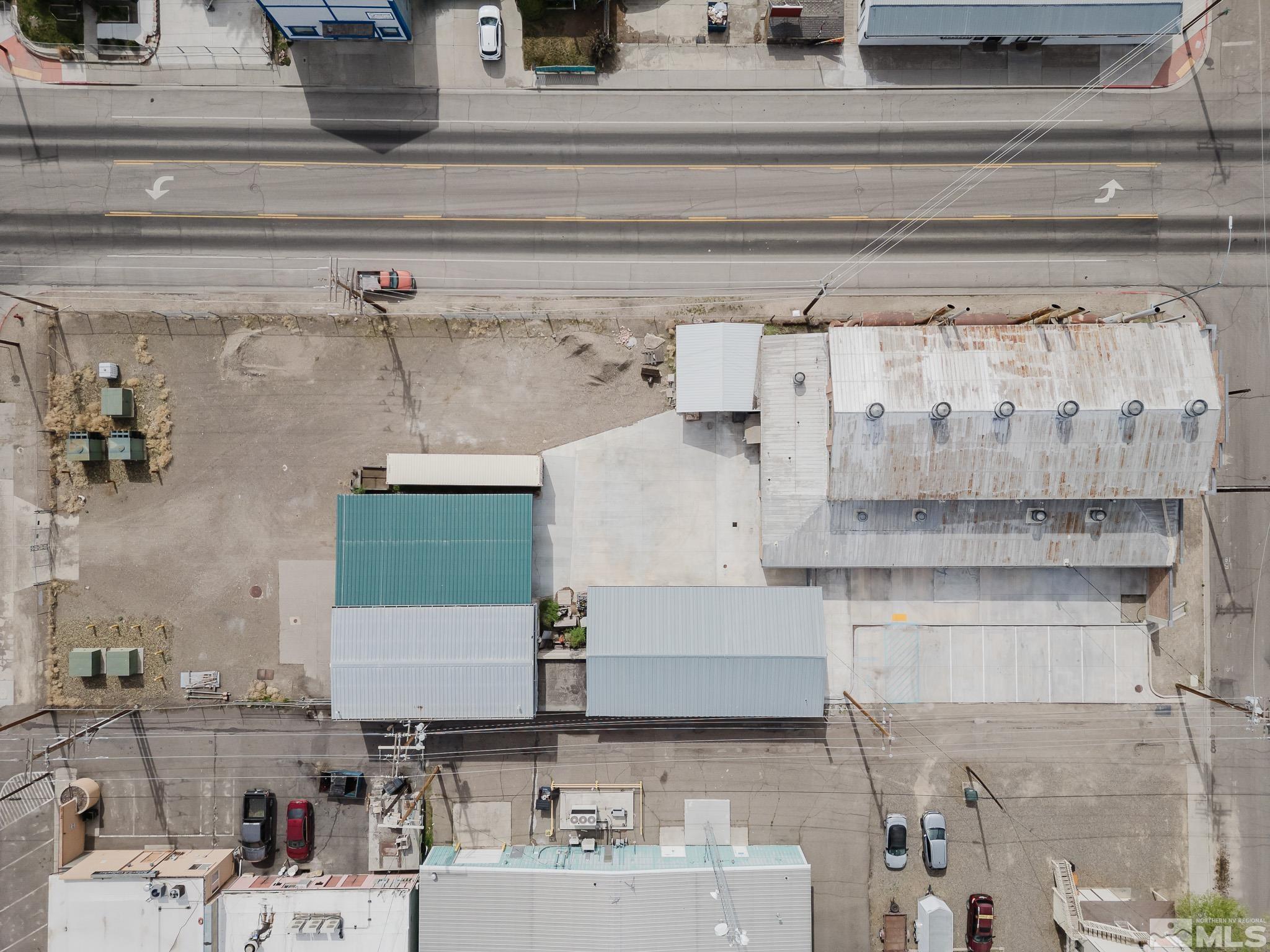 240 7th Street Elko, NV 89801 - Photo 10 of 40 a bathroom with a sink and a mirror