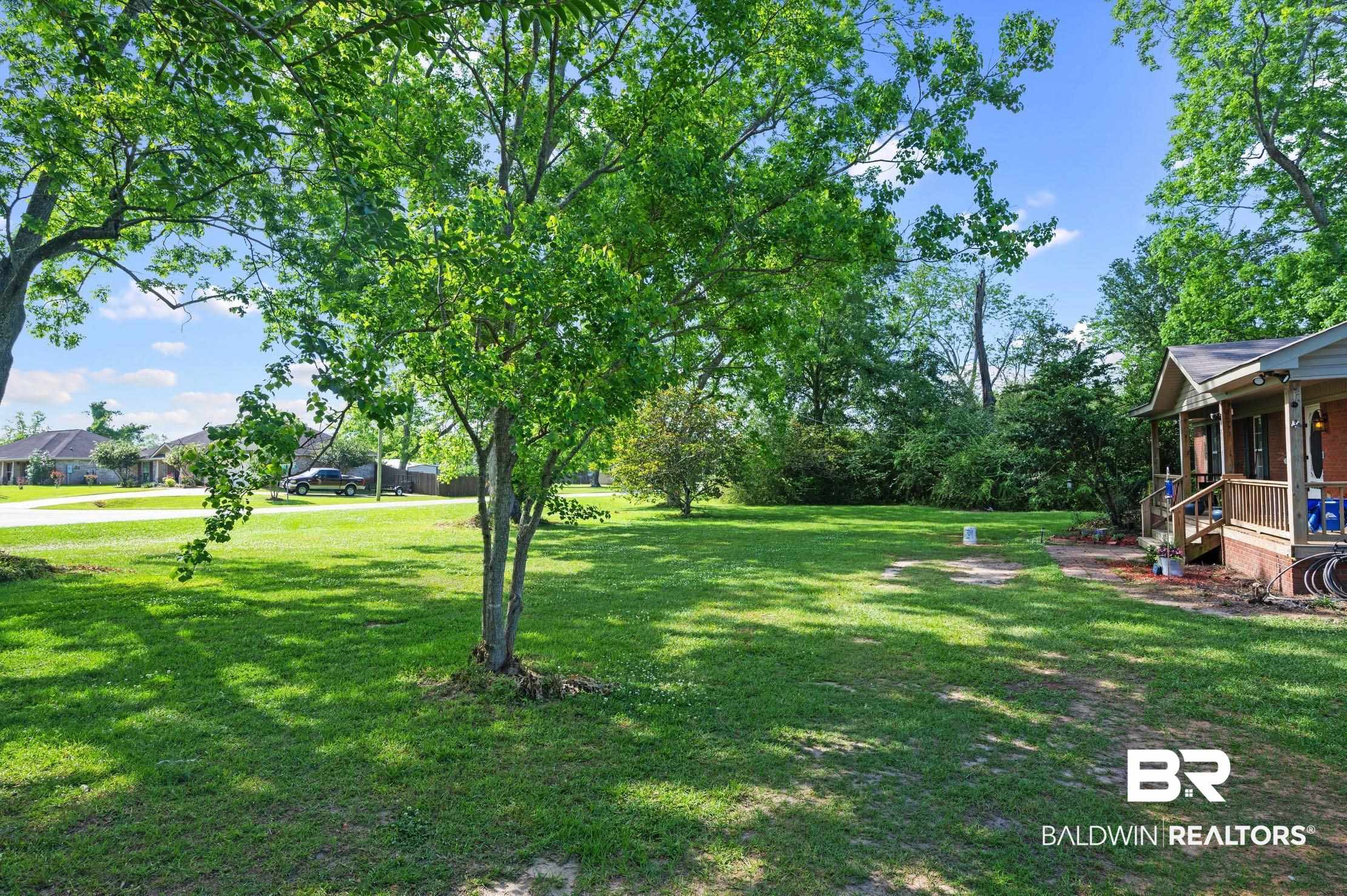 18484 Driskell Road Loxley, AL 36551 - Photo 4 of 24