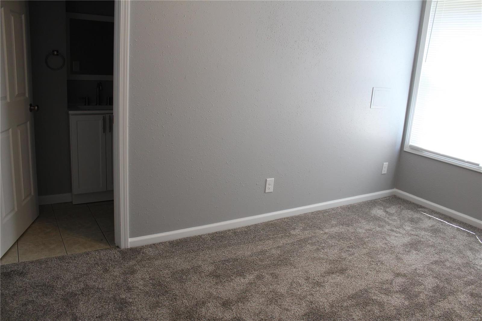 1634 Seminary Street Alton, IL 62002 - Photo 17 of 39 Gallery Image 17