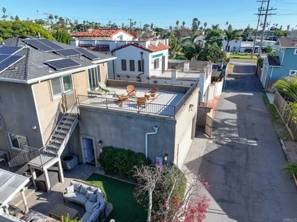 $1,997,000 | 619 South Ditmar Street, Oceanside, CA 92054