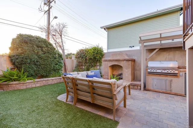 $1,997,000 | 619 South Ditmar Street, Oceanside, CA 92054