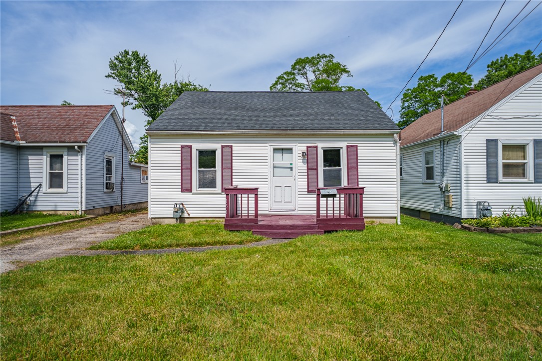151 4th Avenue Springfield, OH 45505 - Photo 3 of 32
