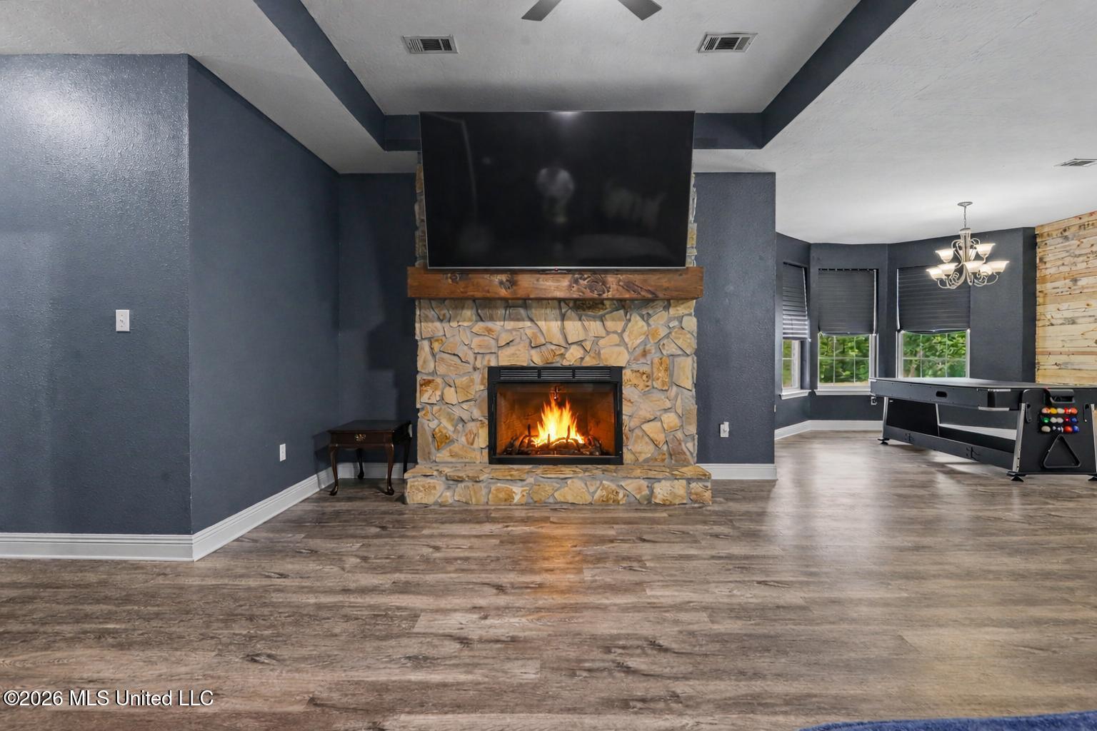 140 Cades Ridge Neely, MS 39461 - Photo 2 of 33 Living Room