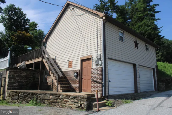 $1,300 | 10 Winter Avenue, Glen Rock, PA 17327