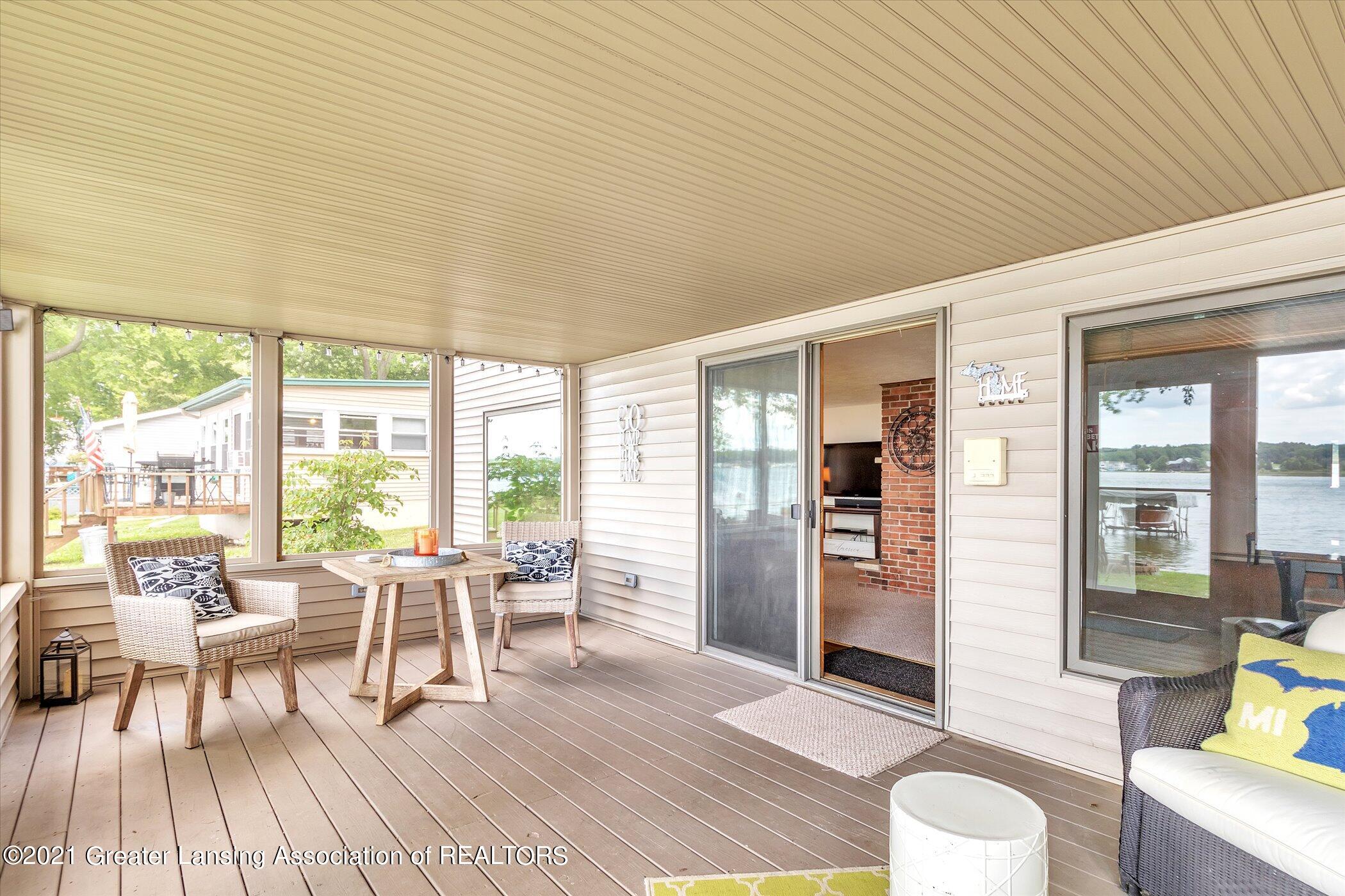 3691 Anderson Road Albion, MI 49224 - Photo 36 of 58 Screened Porch2