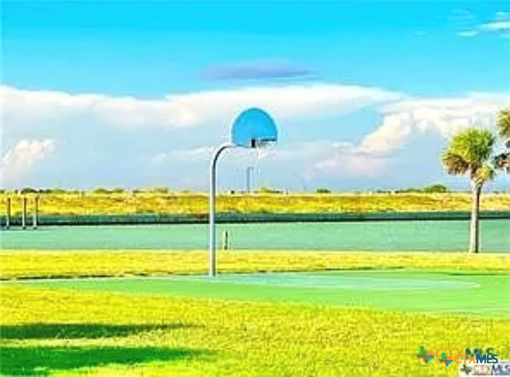 110 West Tuscany Way Port O'Connor, TX 77982 - Photo 5 of 9