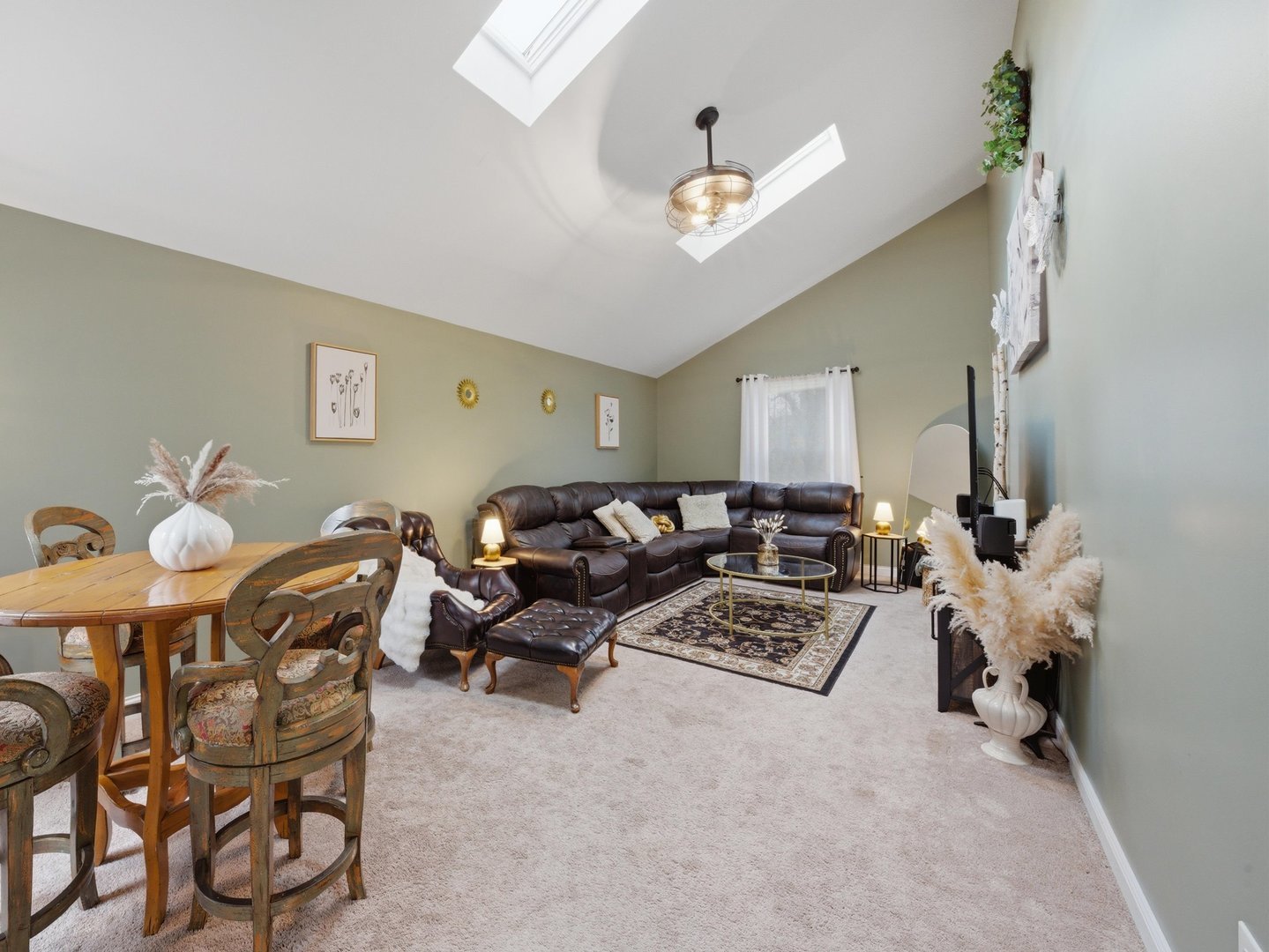 1335 Leverenz Road Naperville, IL 60564 - Photo 15 of 39