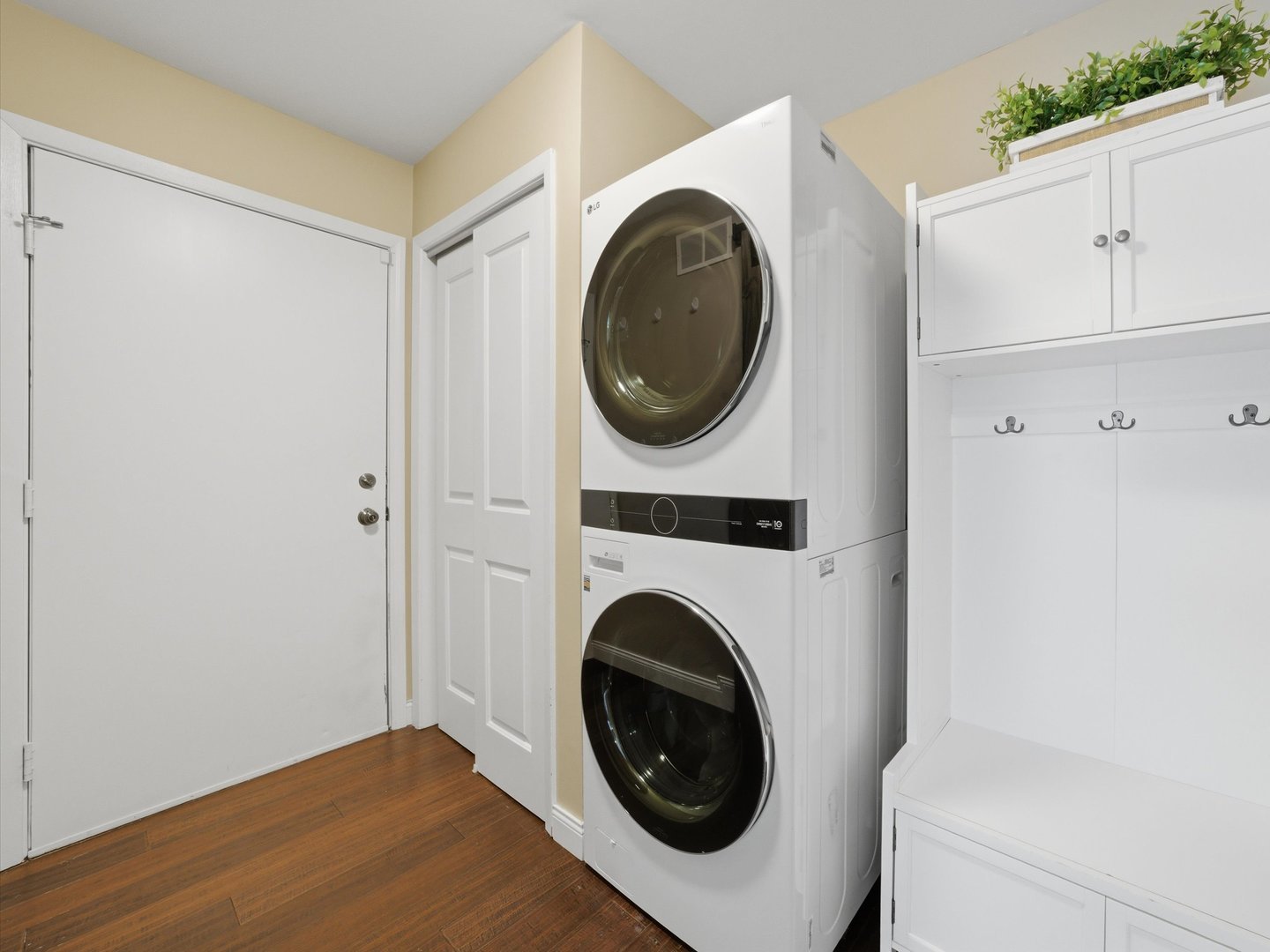 1335 Leverenz Road Naperville, IL 60564 - Photo 16 of 39