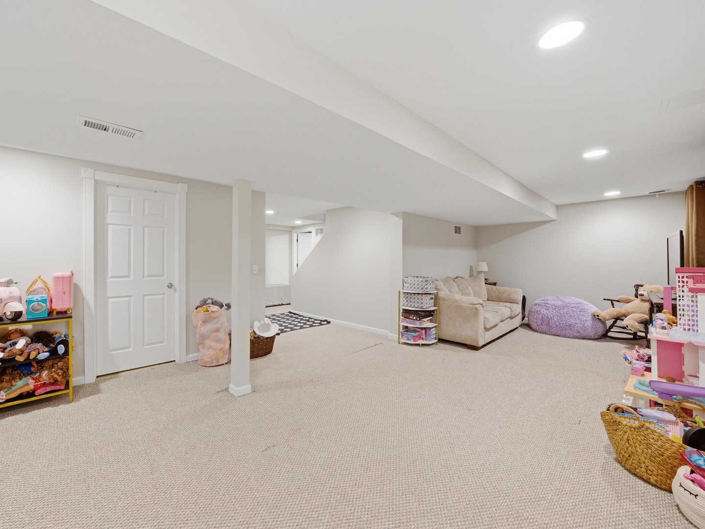 1335 Leverenz Road Naperville, IL 60564 - Photo 25 of 39