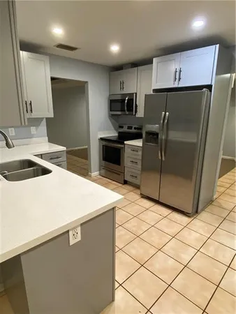 $3,900 | 6957 Northwest 8th Court, Margate, FL 33063
