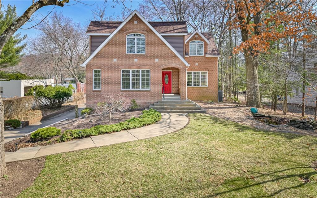 608 Field Club Road Pittsburgh, PA 15238 - Photo 1 of 25 Gallery Image 1
