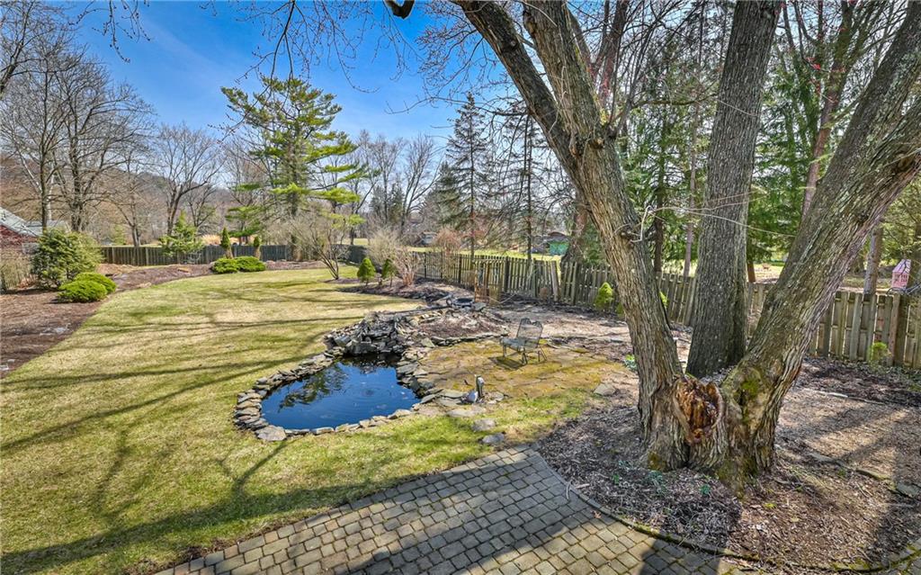 608 Field Club Road Pittsburgh, PA 15238 - Photo 23 of 25 Gallery Image 23