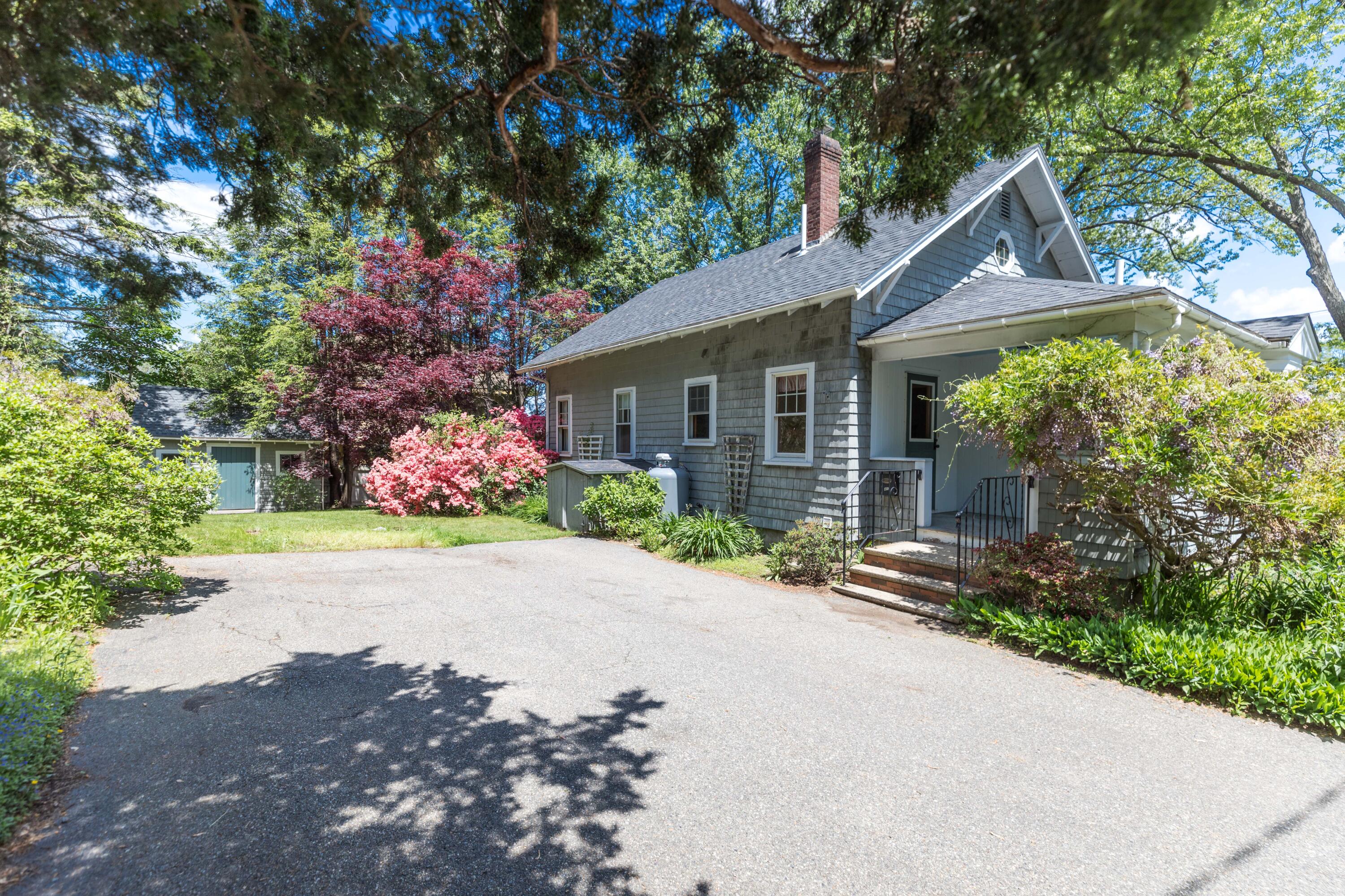 487 Main Street Eliot, ME 03903 - Photo 1 of 39 227A0049