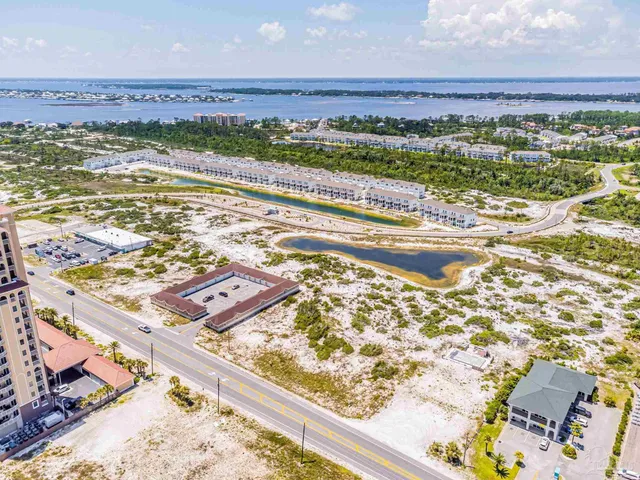 $3,000 | 612 Lost Key Drive, Unit 405B, Pensacola, FL 32507