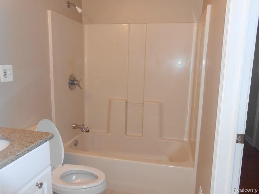 491 Alfred Road Ortonville, MI 48462 - Photo 9 of 22 DSCN3262.jpg