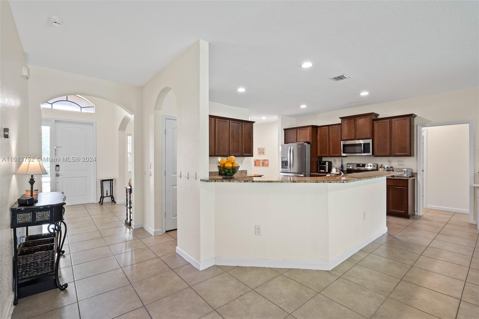 13313 Southwest 210th Street Miami, FL 33177 - Photo 15 of 68 Gallery Image 15
