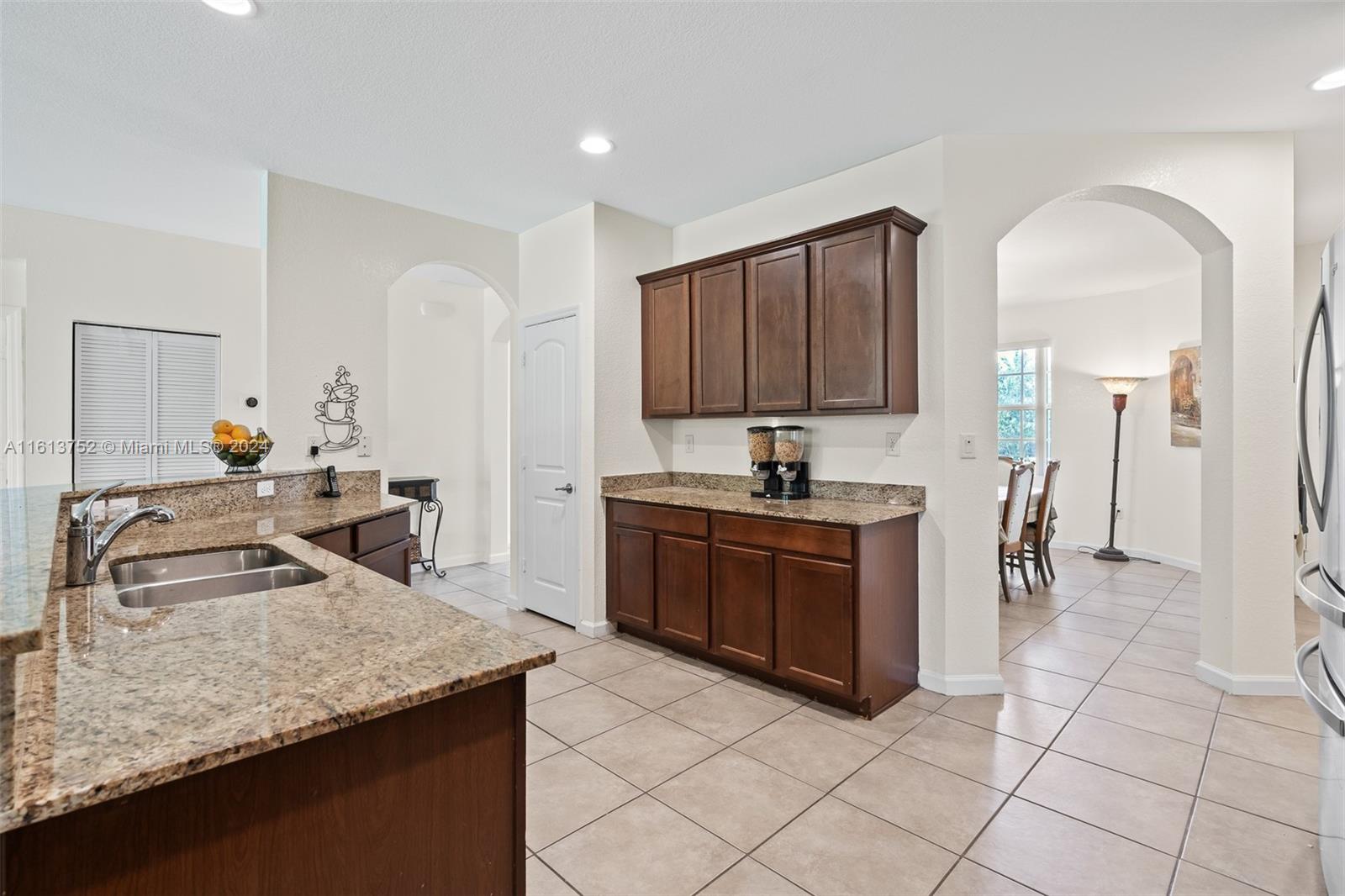 13313 Southwest 210th Street Miami, FL 33177 - Photo 18 of 68 Gallery Image 18