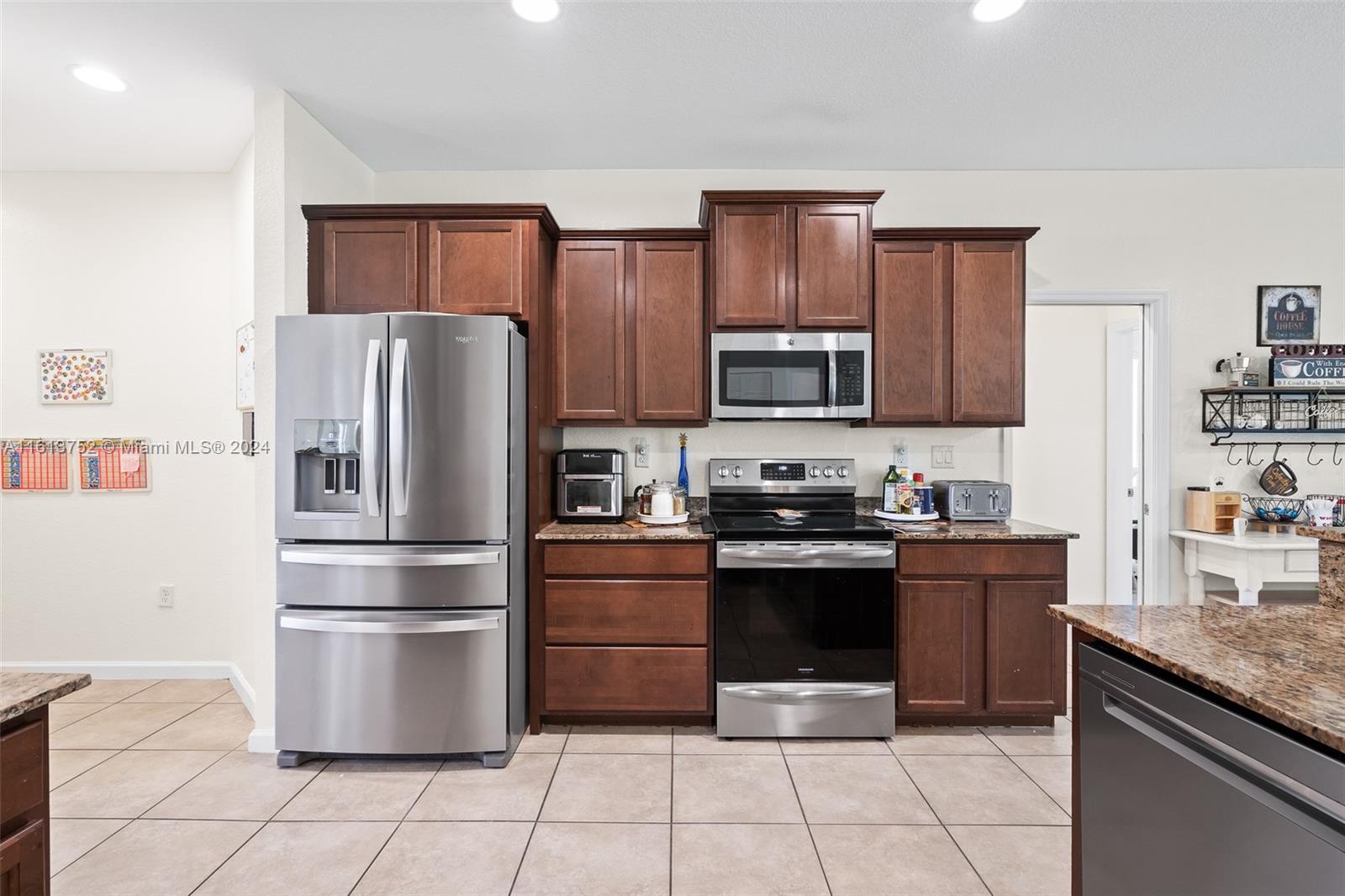 13313 Southwest 210th Street Miami, FL 33177 - Photo 22 of 68 Gallery Image 22