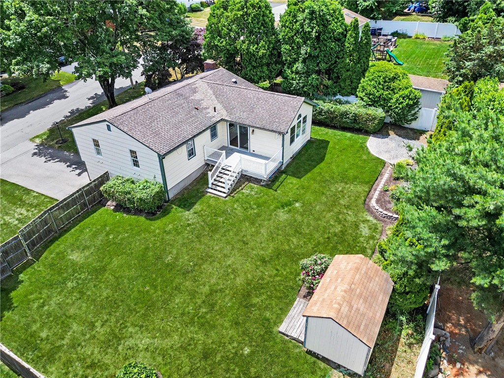 117 Larchmont Road Warwick, RI 02886 - Photo 2 of 44