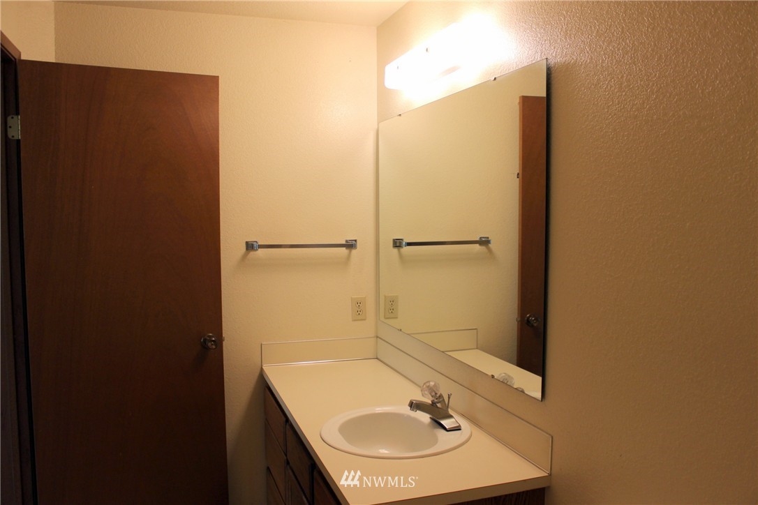 3500 Ridgemont Way, Unit 4 Bellingham, WA 98229 - Photo 14 of 23 Gallery Image 14