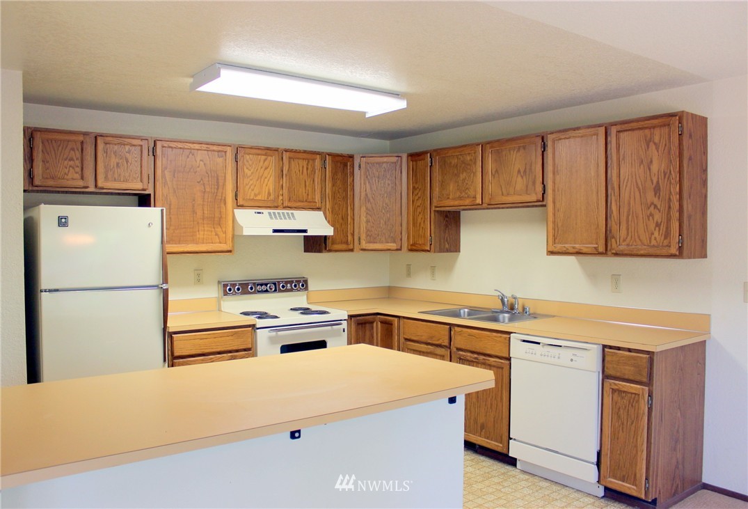 3500 Ridgemont Way, Unit 4 Bellingham, WA 98229 - Photo 5 of 23 Gallery Image 5