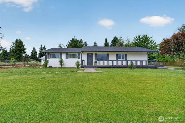 $1,300,000 | 40211 212th Avenue Southeast, Enumclaw, WA 98022
